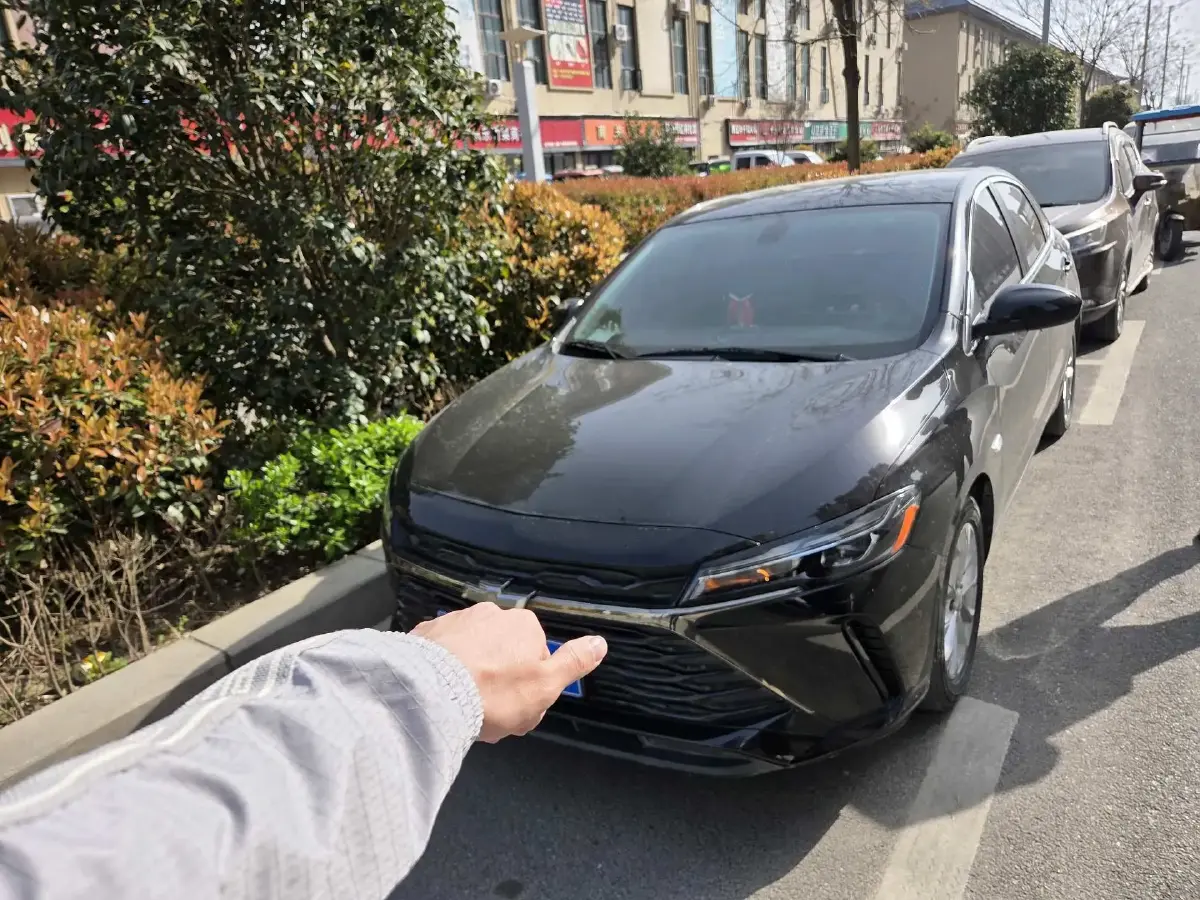 2023 Chevrolet Monza 1.5L 113HP L4 6DCT