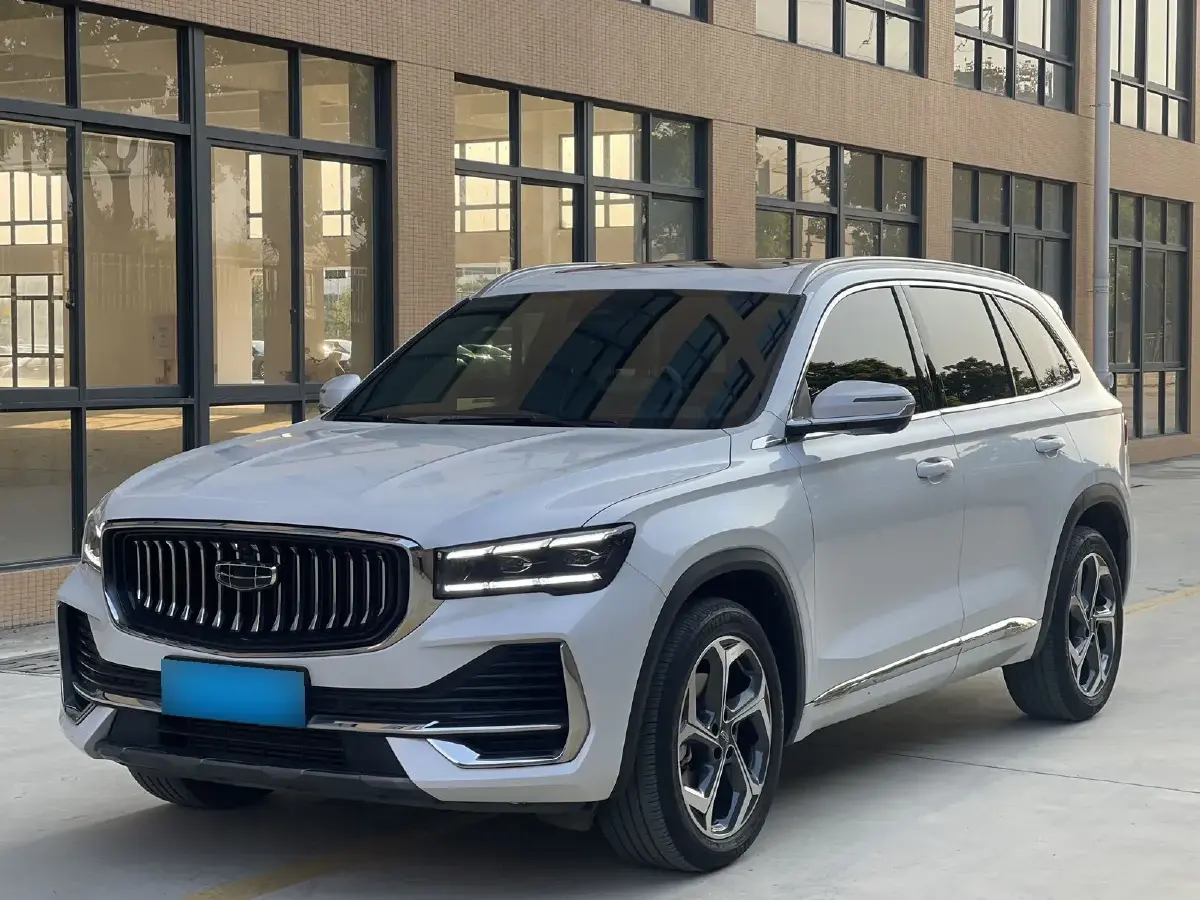 2024 Geely Monjaro 2.0T 238HP L4 8AT