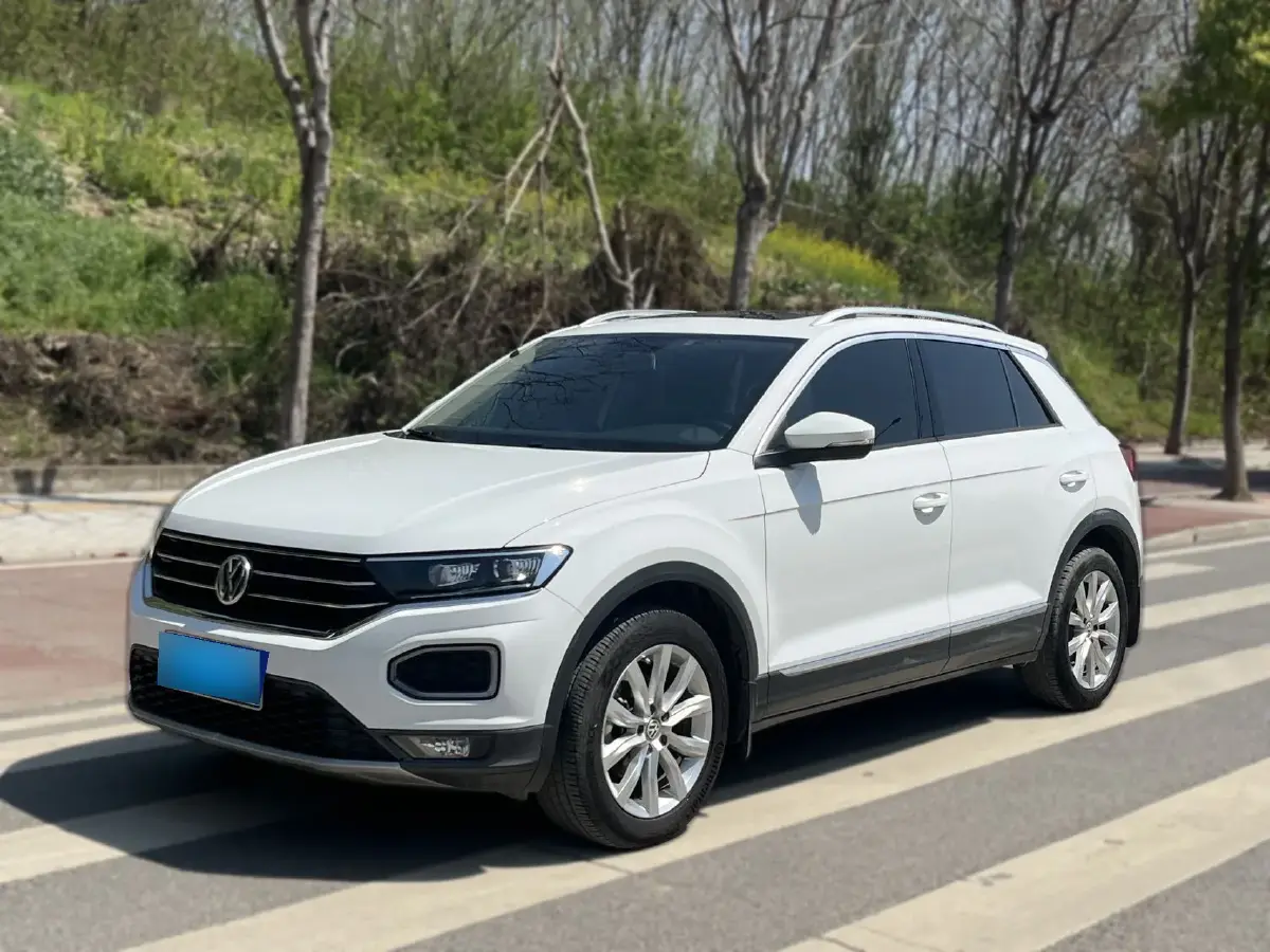 2019 Volkswagen T-Roc 1.4T 131HP L4 7DCT