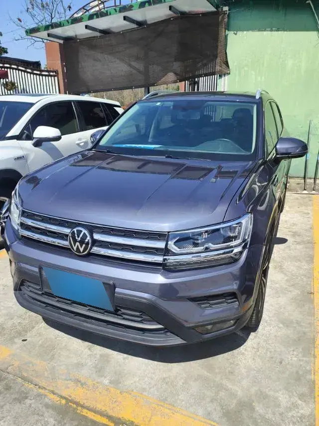 2021 Volkswagen Tharu 1.4T 150HP L4 7DCT