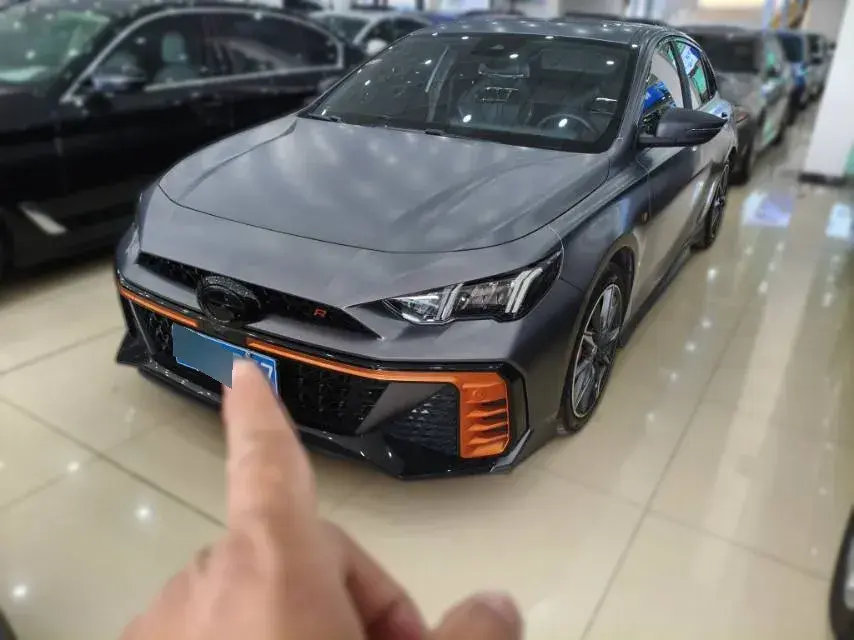 2023 GAC Trumpchi Empow 2.0T 265HP L4 8AT