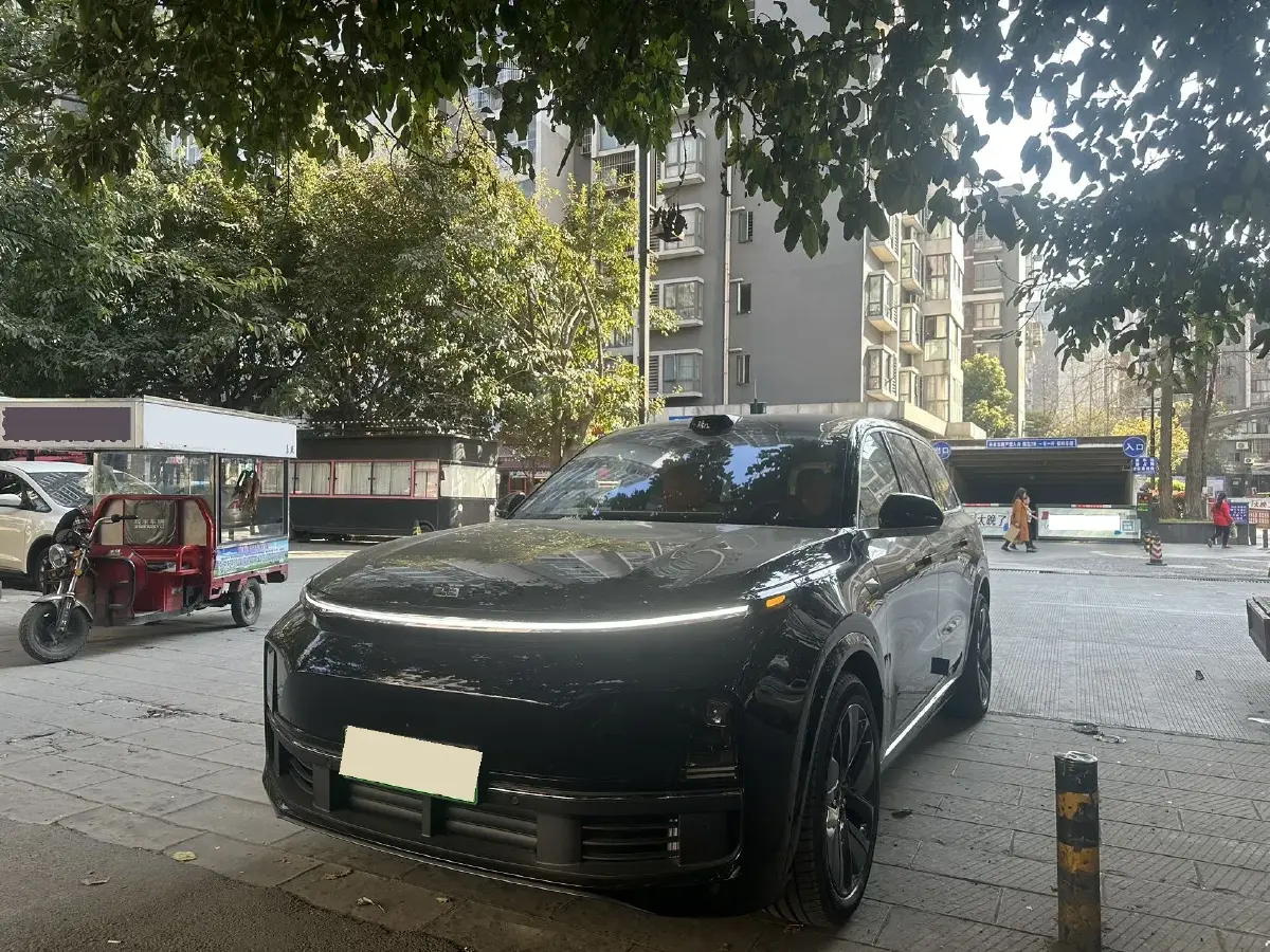 2024 Li L9 Range Extended 154HP REEV 52.3KWH