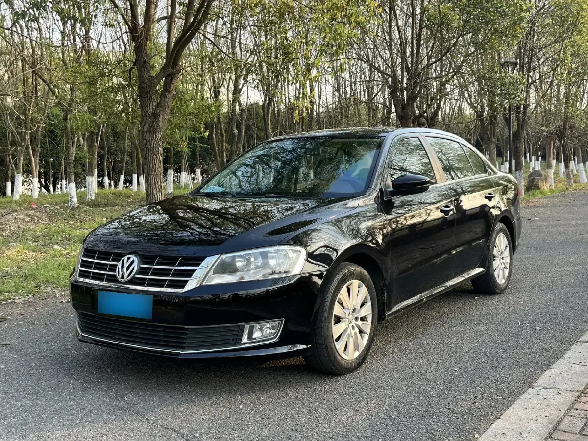 2013 Volkswagen Lavida 1.4T 131HP L4 7DCT