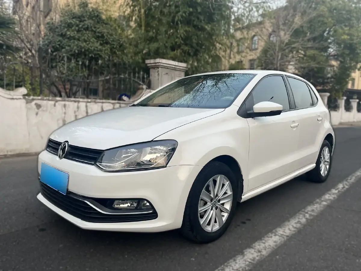 2018 Volkswagen Polo 1.5L 110HP L4 6AT