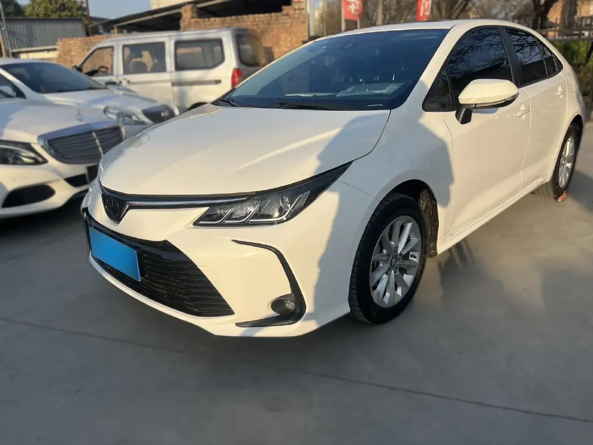 2021 Toyota Corolla 1.2T 116HP L4 CVT