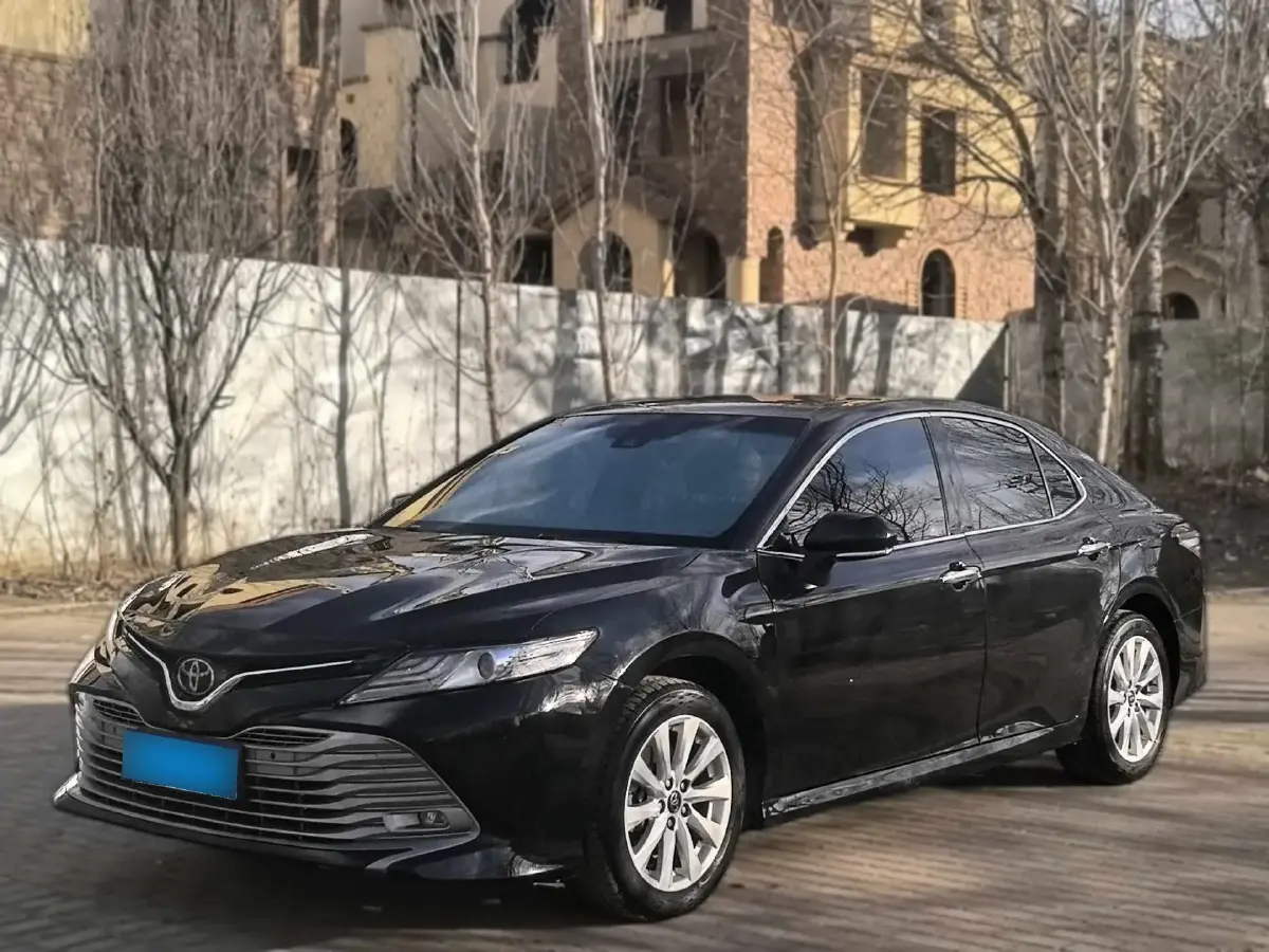 2019 Toyota Camry 2.0L 178HP L4 CVT