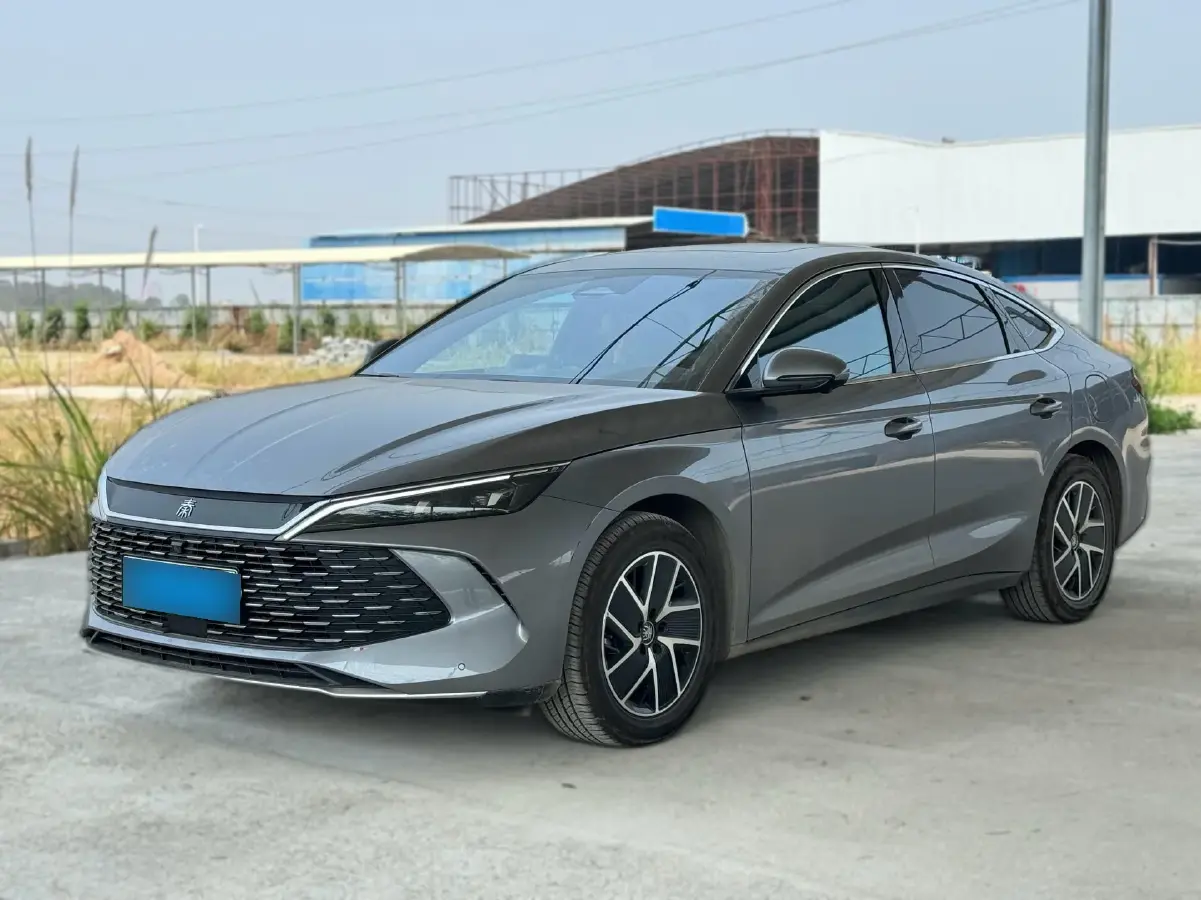 2024 BYD QinL 1.5L 101HP L4 E-CVT PHEV 15.87KWH