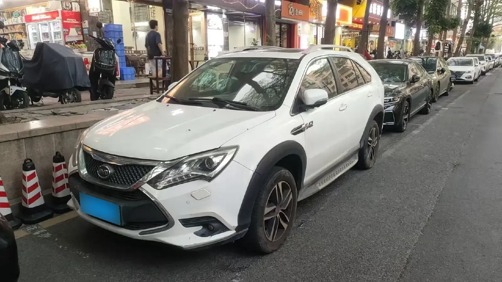 2015 BYD Tang 2.0T 205HP L4 6DCT PHEV