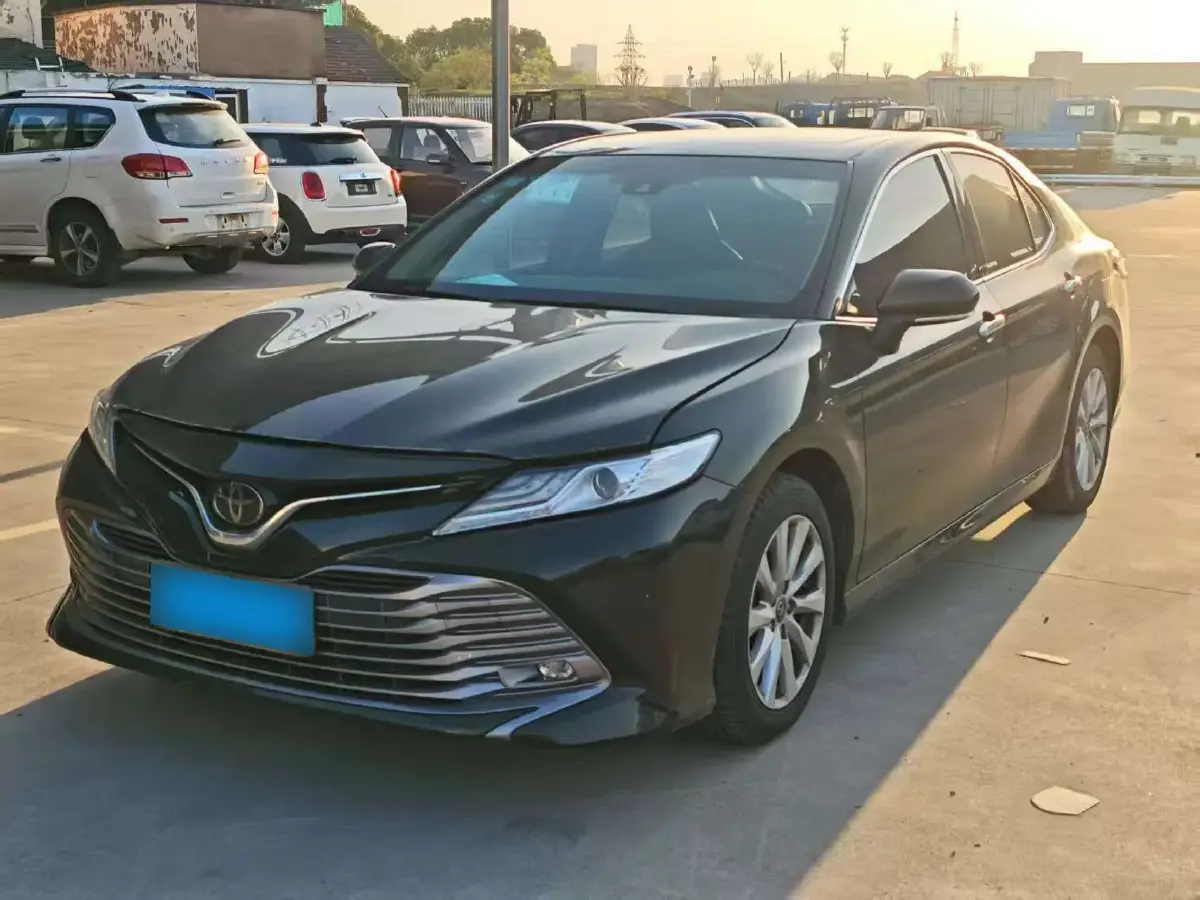 2019 Toyota Camry 2.0L 178HP L4 CVT