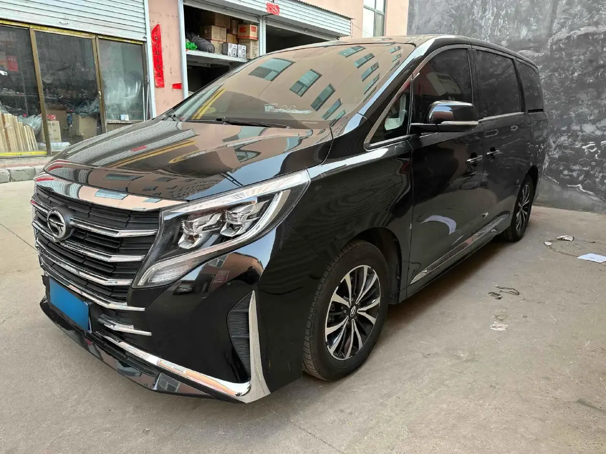 2021 GAC Trumpchi M8 2.0T 252HP L4 8AT