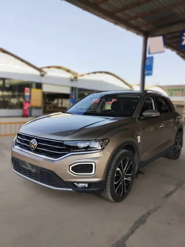 2022 Volkswagen T-Roc 1.4T 150HP L4 7DCT