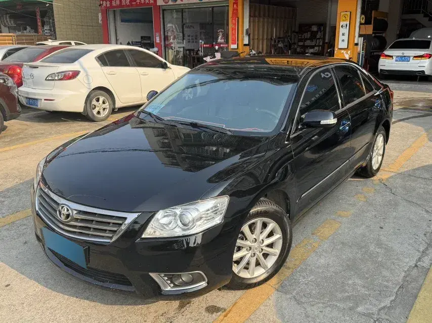 2012 Toyota Camry 2.0L 147HP L4 4AT