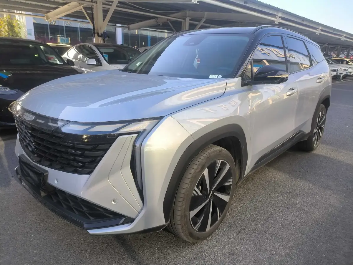 2023 Geely StarRay 2.0T 218HP L4 7DCT