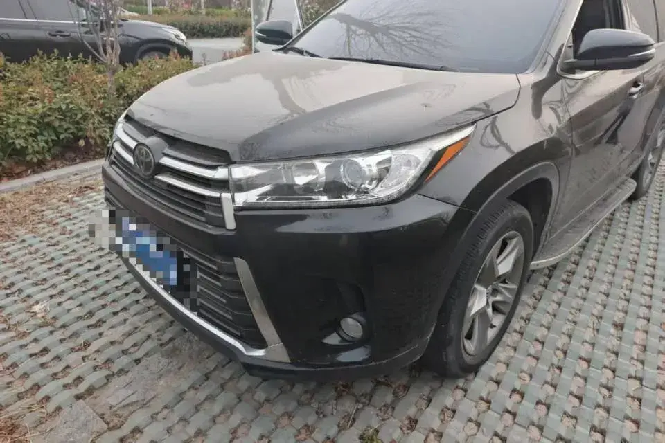 2021 Toyota Highlander 2.0T 220HP L4 6AT