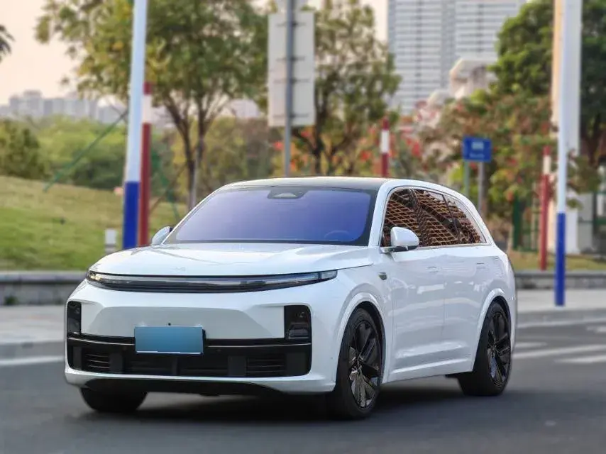 2023 Li L7 Range Extended 154HP REEV 40.9KWH