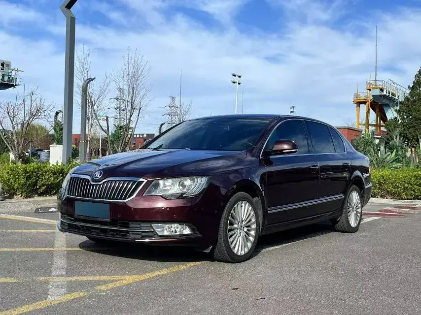 2013 Skoda Superb 1.8T 160HP L4 6AT