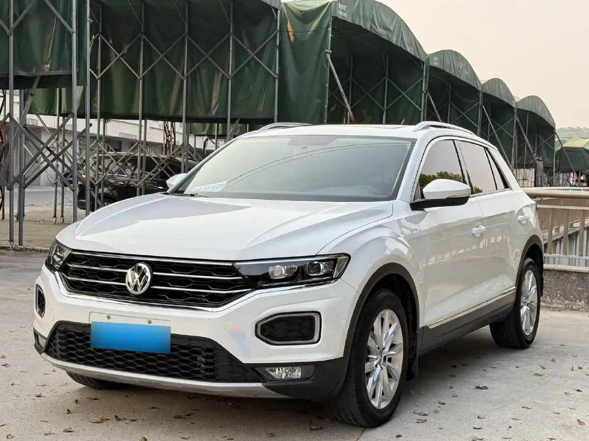 2019 Volkswagen T-Roc 1.4T 150HP L4 7DCT