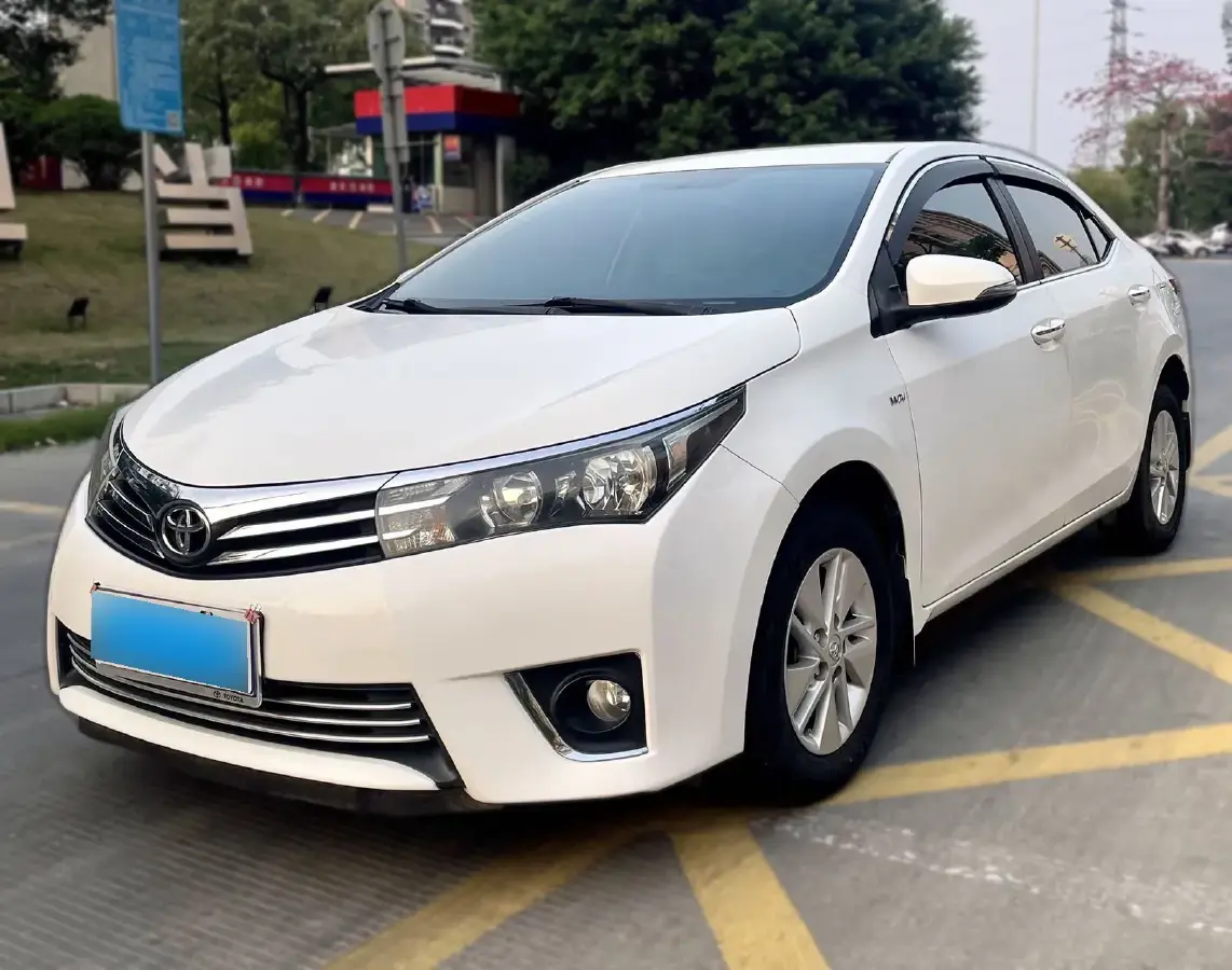 2017 Toyota Corolla 1.6L 122HP L4 CVT