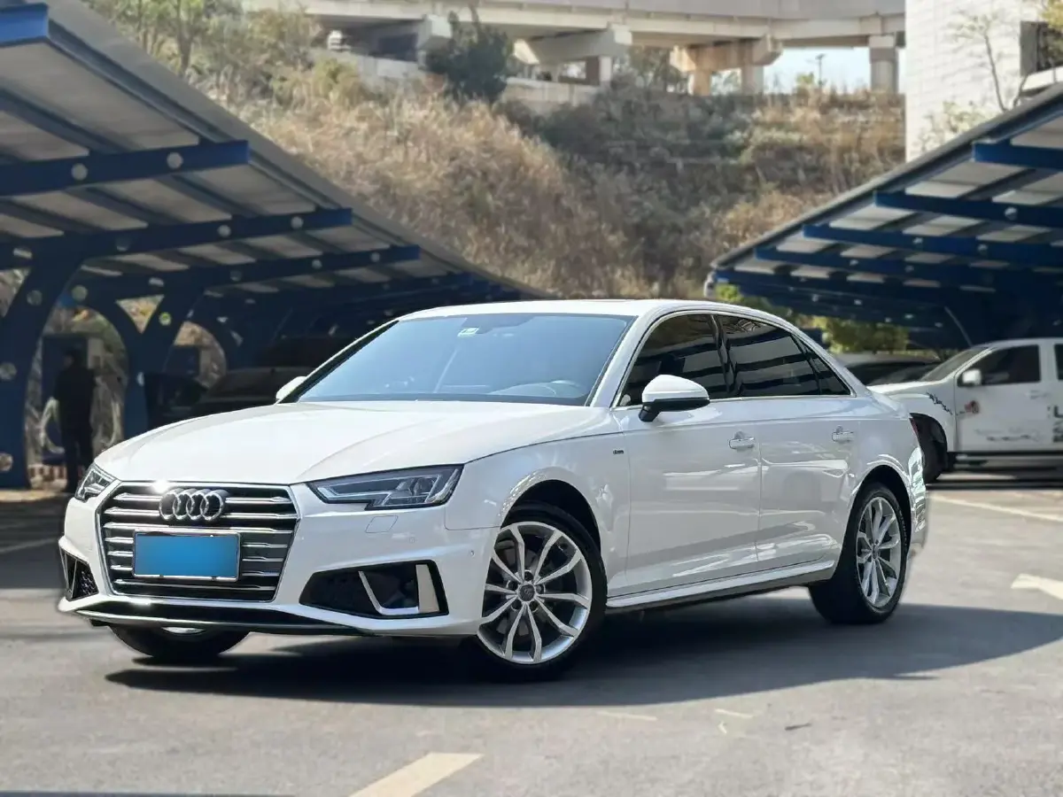 2019 Audi A4L 2.0T 190HP L4 7DCT