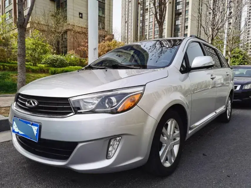 2015 Chery Arrizo M7 2.0L 139HP L4 CVT