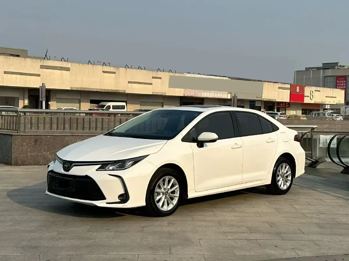 2021 Toyota Corolla 1.2T 116HP L4 CVT