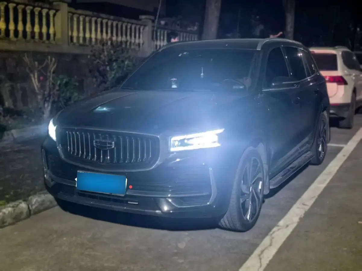 2024 Geely Monjaro 2.0T 238HP L4 8AT