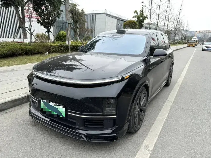 2022 Li L9 Range Extended 154HP REEV 42.6KWH