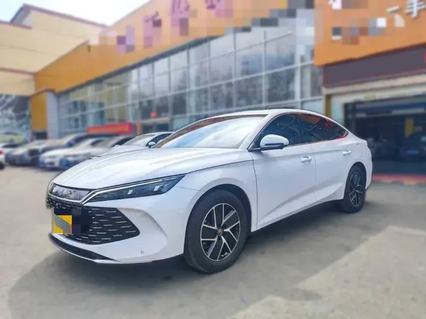 2024 BYD QinL 1.5L 101HP L4 E-CVT PHEV 15.87KWH