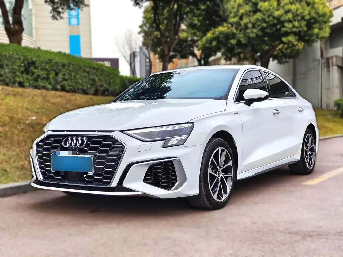 2022 Audi A3 1.4T 150HP L4 7DCT