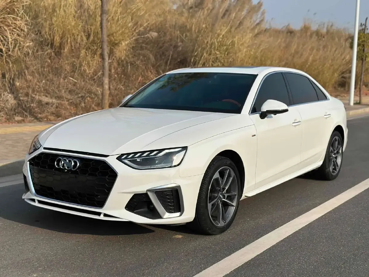 2020 Audi A4L 2.0T 190HP L4 7DCT