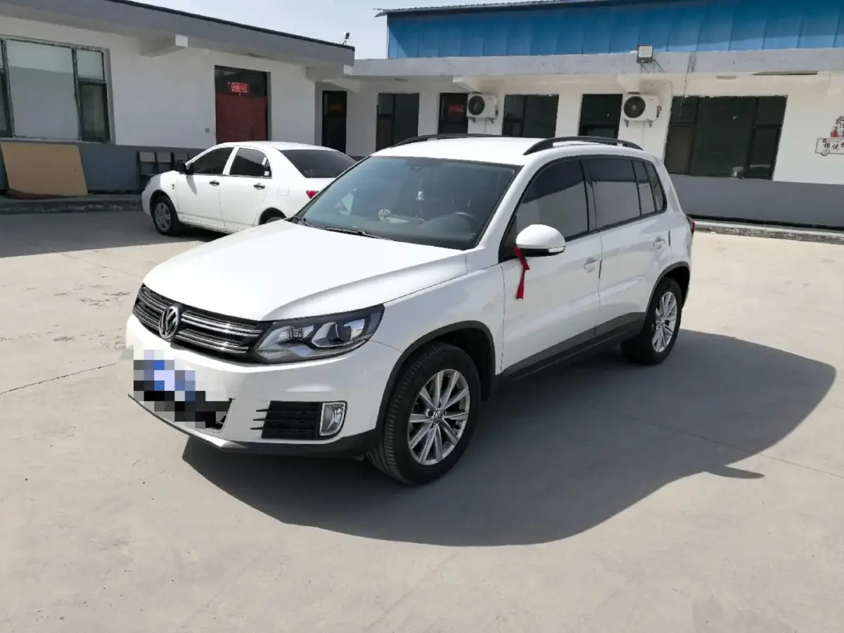 2016 Volkswagen Tiguan 1.8T 160HP L4 6AT