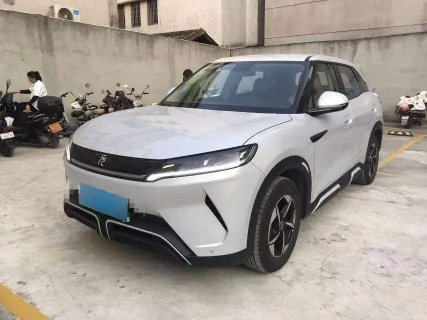 2024 BYD YuanUP BEV 45.12KWH