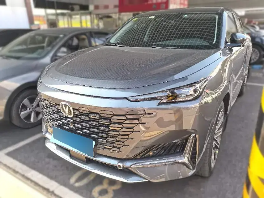 2021 ChangAn UNI-K 2.0T 233HP L4 8AT