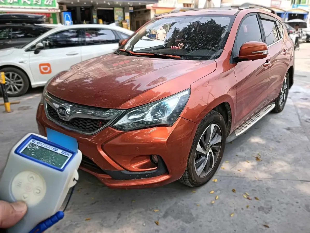 2016 BYD Song 1.5T 154HP L4 6MT