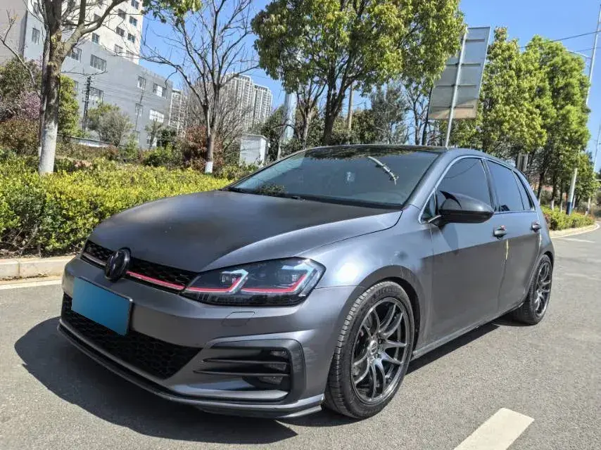 2015 Volkswagen Golf 1.4T 131HP L4 7DCT