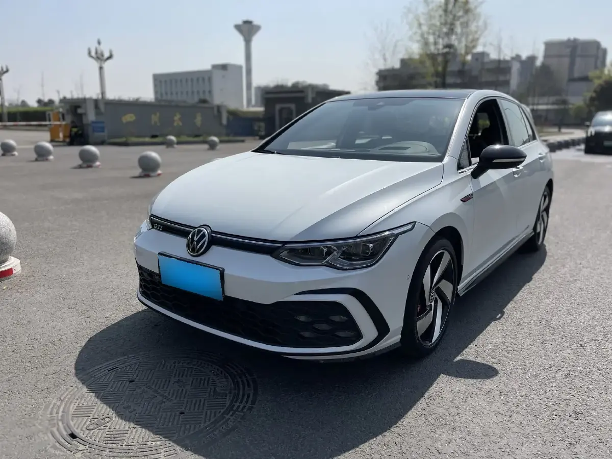 2021 Volkswagen Golf 1.4T 150HP L4 7DCT
