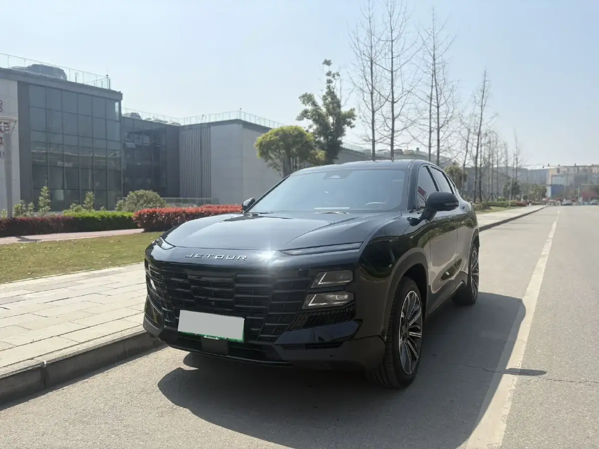 2023 Jetour DASHING i-DM 1.5T 156HP L4 3DHT PHEV 19.27KWH