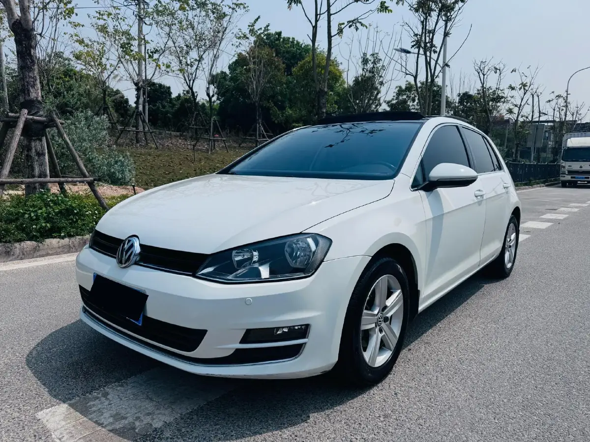 2016 Volkswagen Golf 1.4T 131HP L4 7DCT