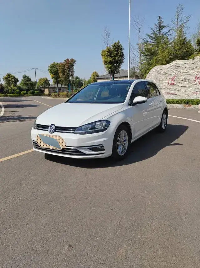 2018 Volkswagen Golf 1.4T 131HP L4 5MT