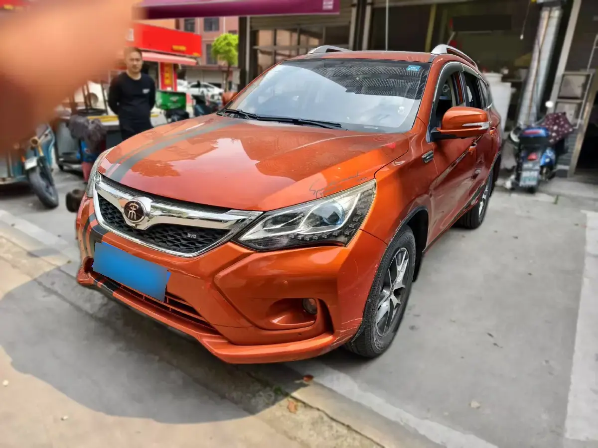 2017 BYD Song 1.5T 154HP L4 6MT