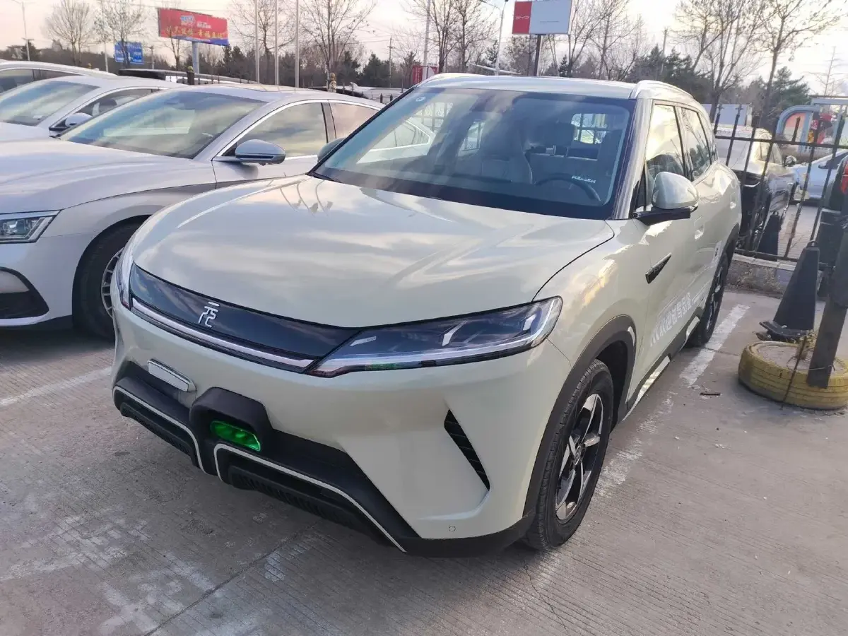 2024 BYD YuanUP BEV 45.12KWH