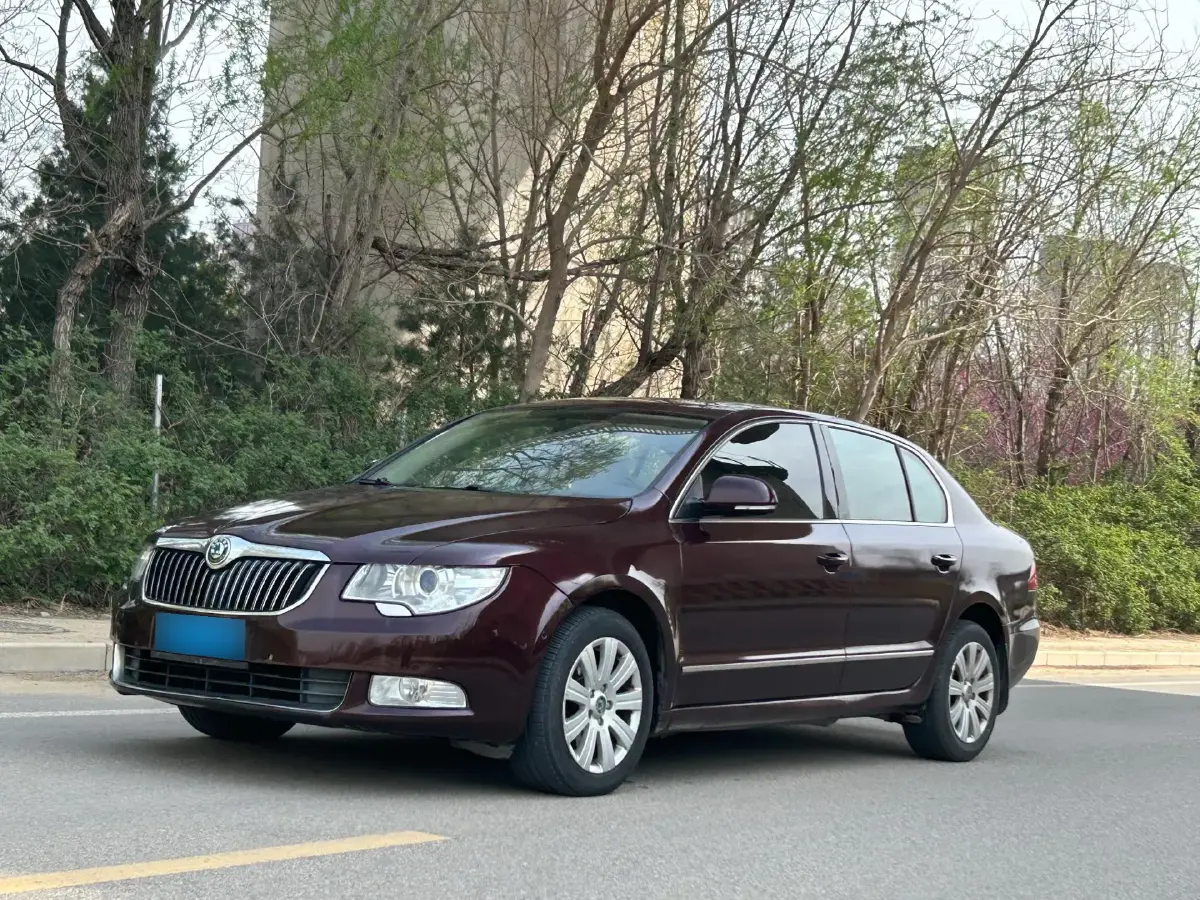 2012 Skoda Superb 1.8T 160HP L4 5MT