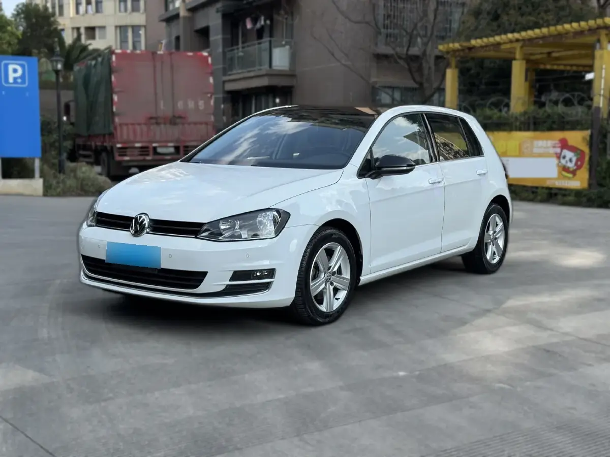 2017 Volkswagen Golf 1.4T 131HP L4 7DCT