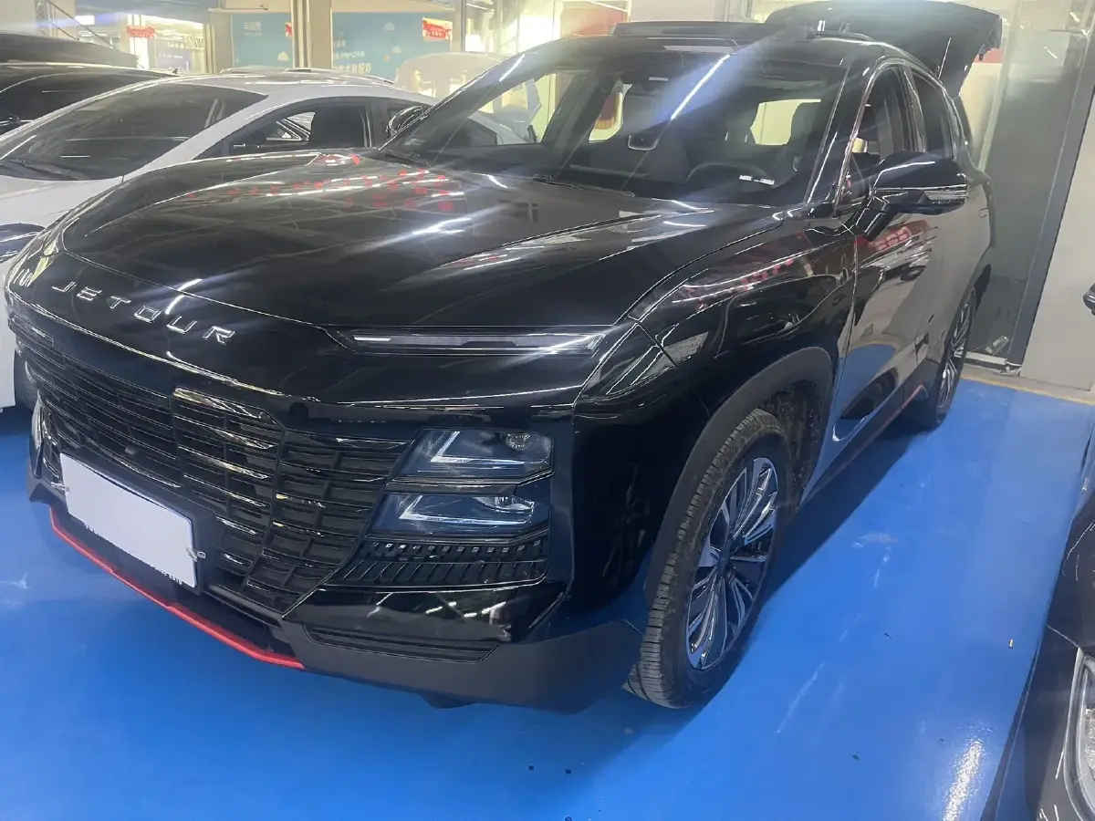 2023 Jetour DASHING 1.5T 156HP L4 6DCT