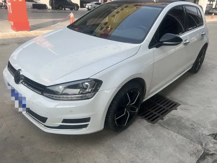 2017 Volkswagen Golf 1.4T 131HP L4 7DCT