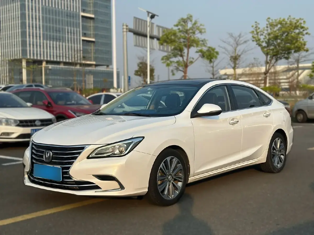 2018 ChangAn Raeton CC 1.5T 156HP L4 6MT
