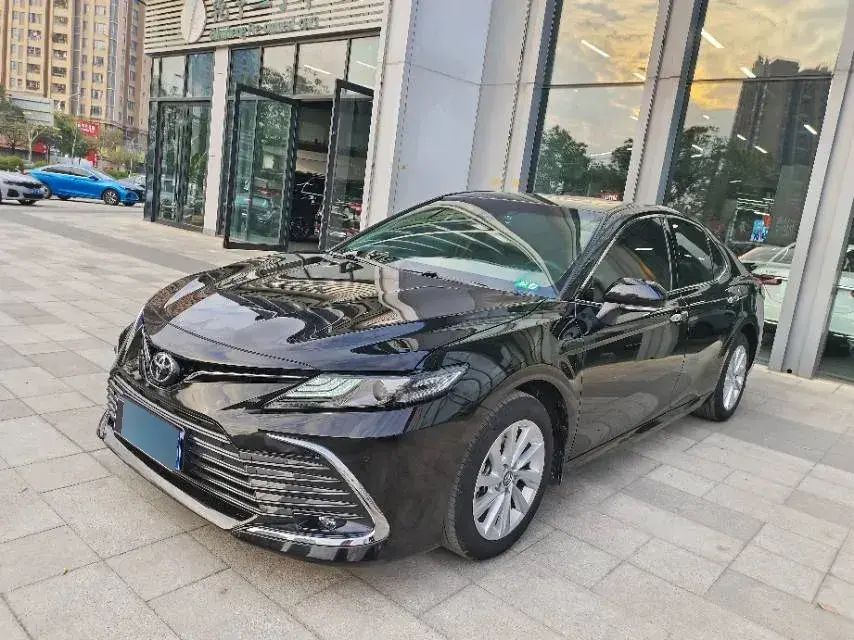 2021 Toyota Camry 2.0L 178HP L4 CVT