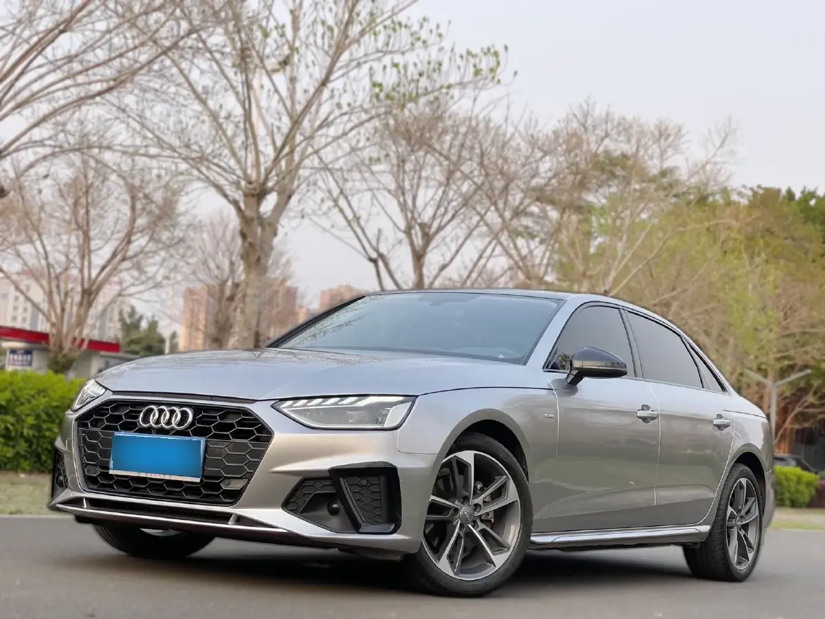 2020 Audi A4L 2.0T 150HP L4 7DCT