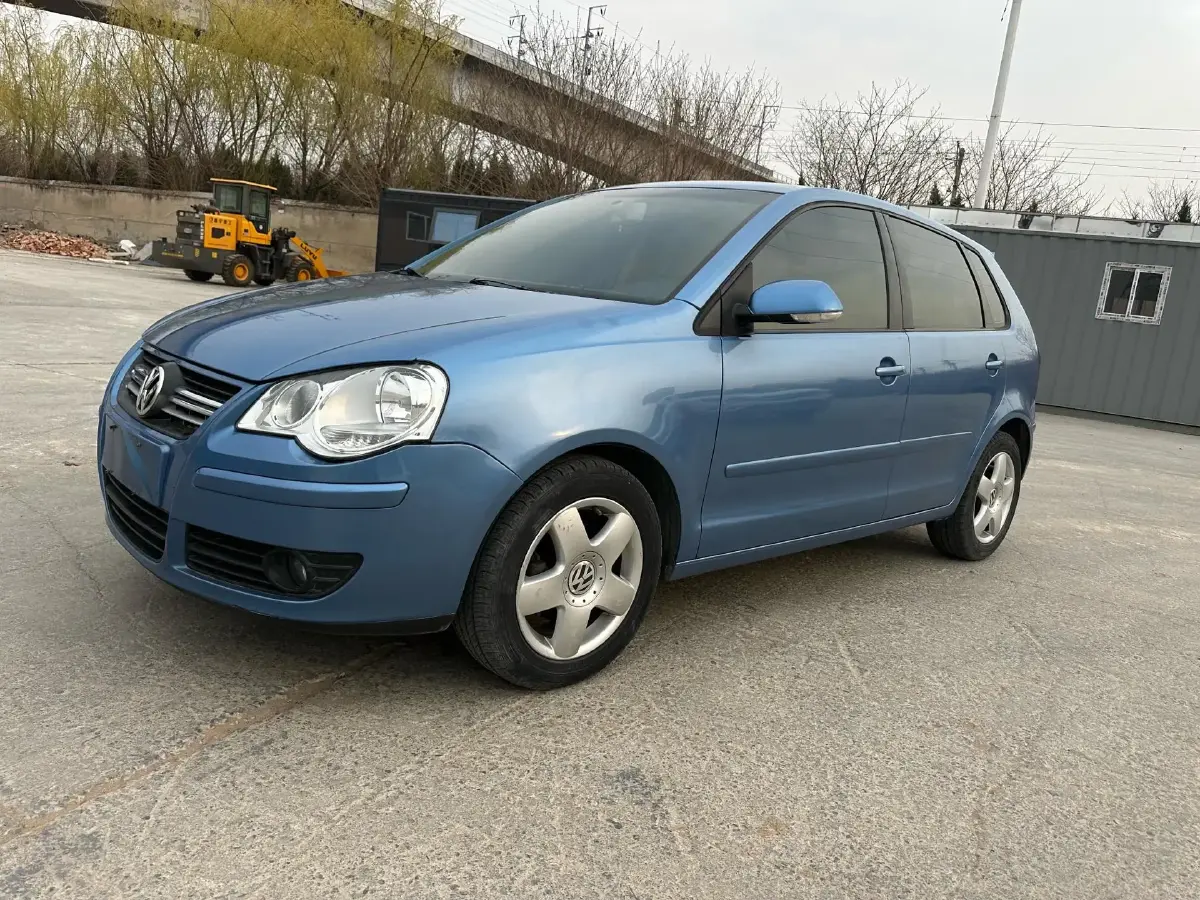 2007 Volkswagen Polo 1.6L 105HP L4 6AT