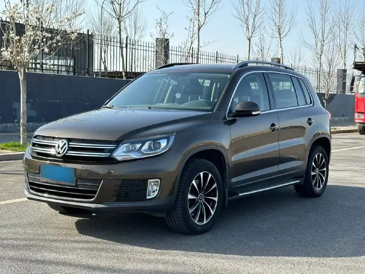 2015 Volkswagen Tiguan 1.8T 160HP L4 6AT